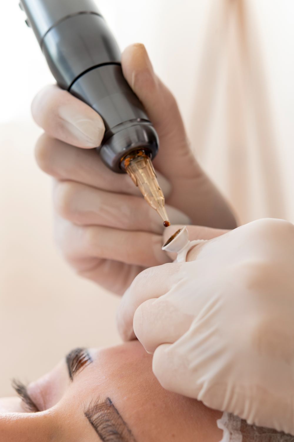 Micropigmentação de Sobrancelhas Pure Brow
